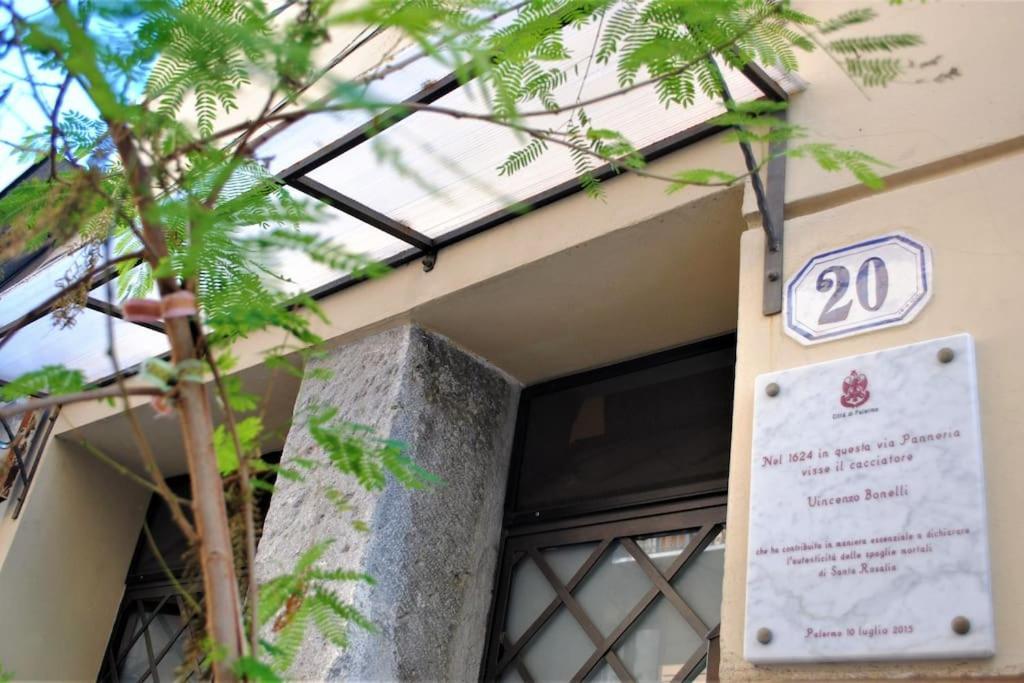 La Casa Del Cacciatore - Alloggio Con Terrazzo Apartment Palermo Exterior photo
