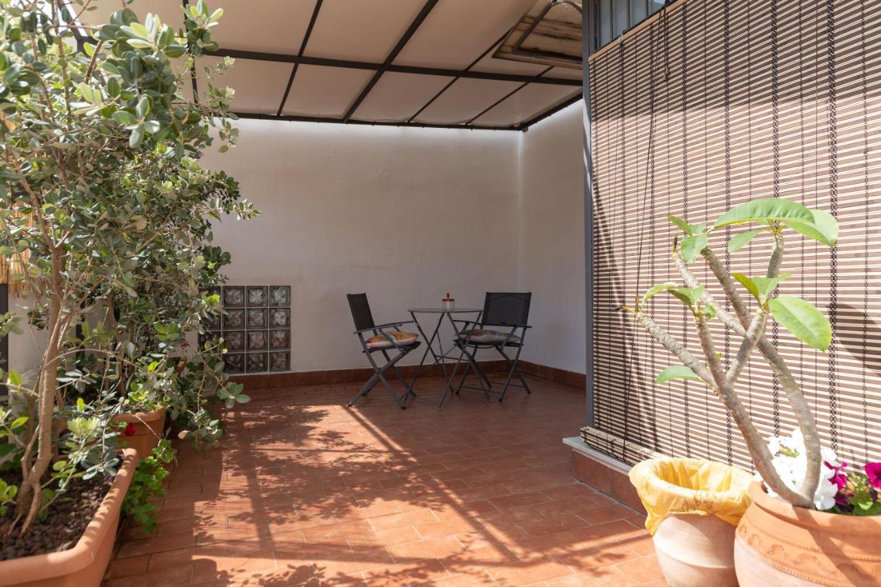La Casa Del Cacciatore - Alloggio Con Terrazzo Apartment Palermo Exterior photo